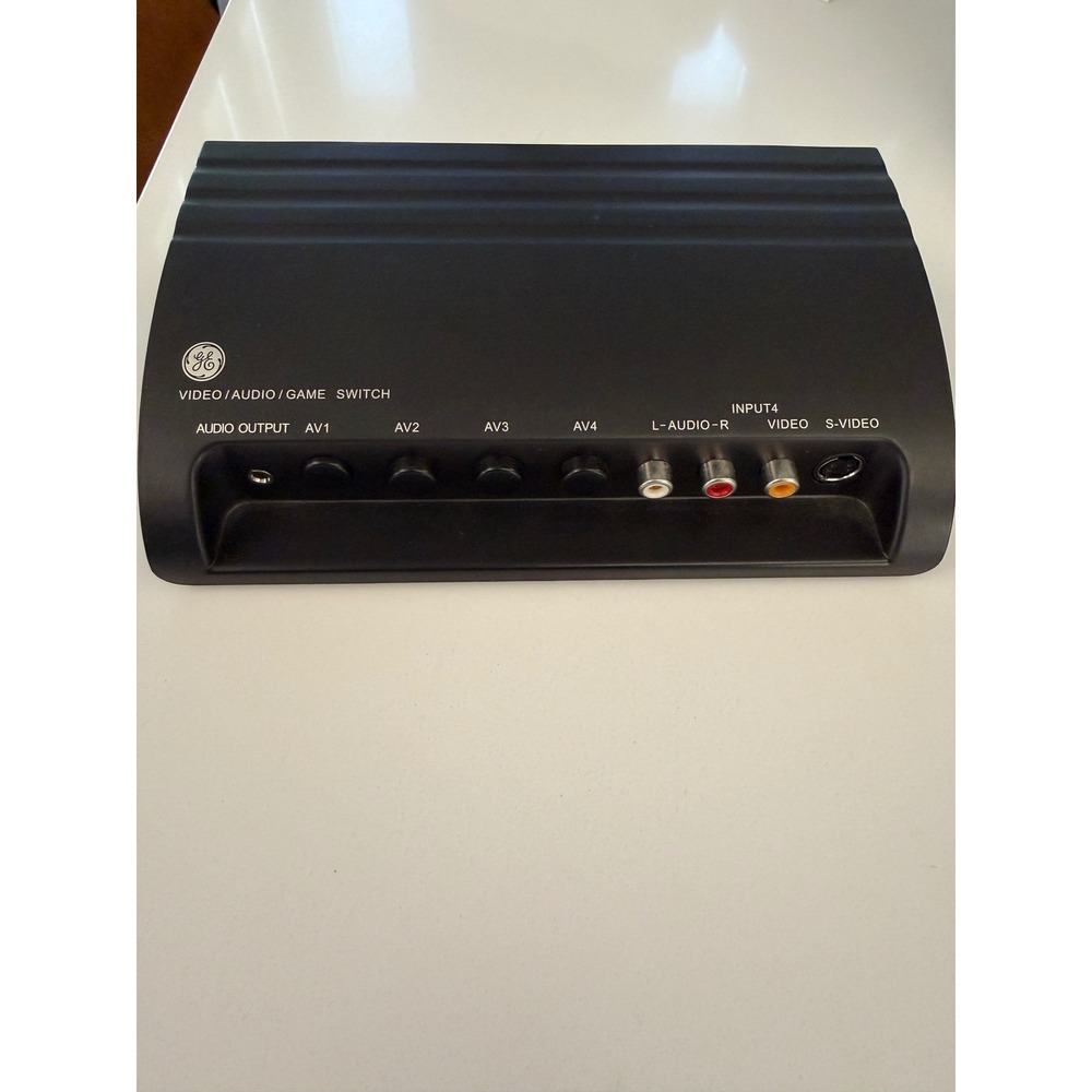 GE 38807 Audio Video Game Switch 4-Way RCA S-Video Selector Black